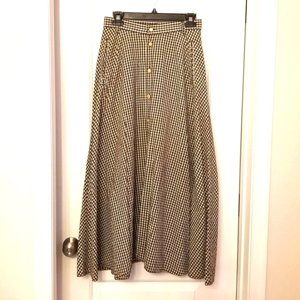 Liz wear Checkerboard print circle skirt-sz 8